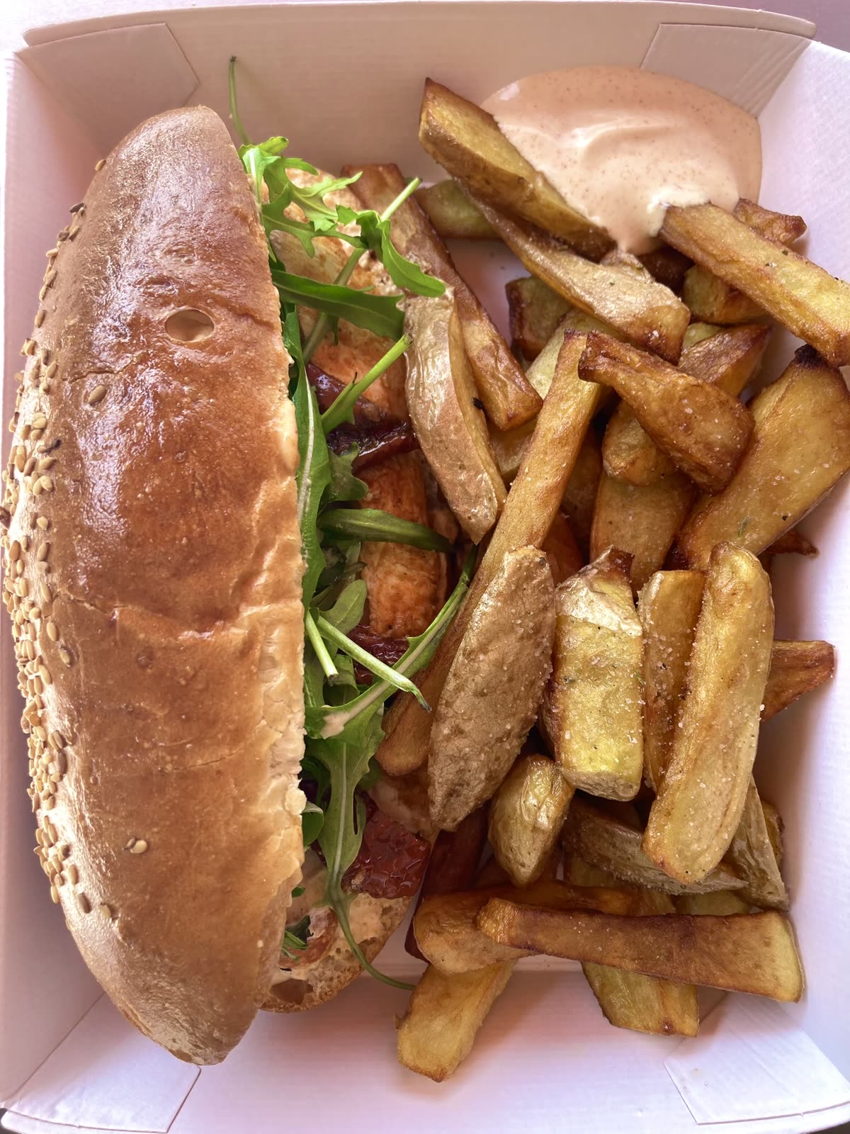 Sandwich maison servi par le foodtruck Patchwork